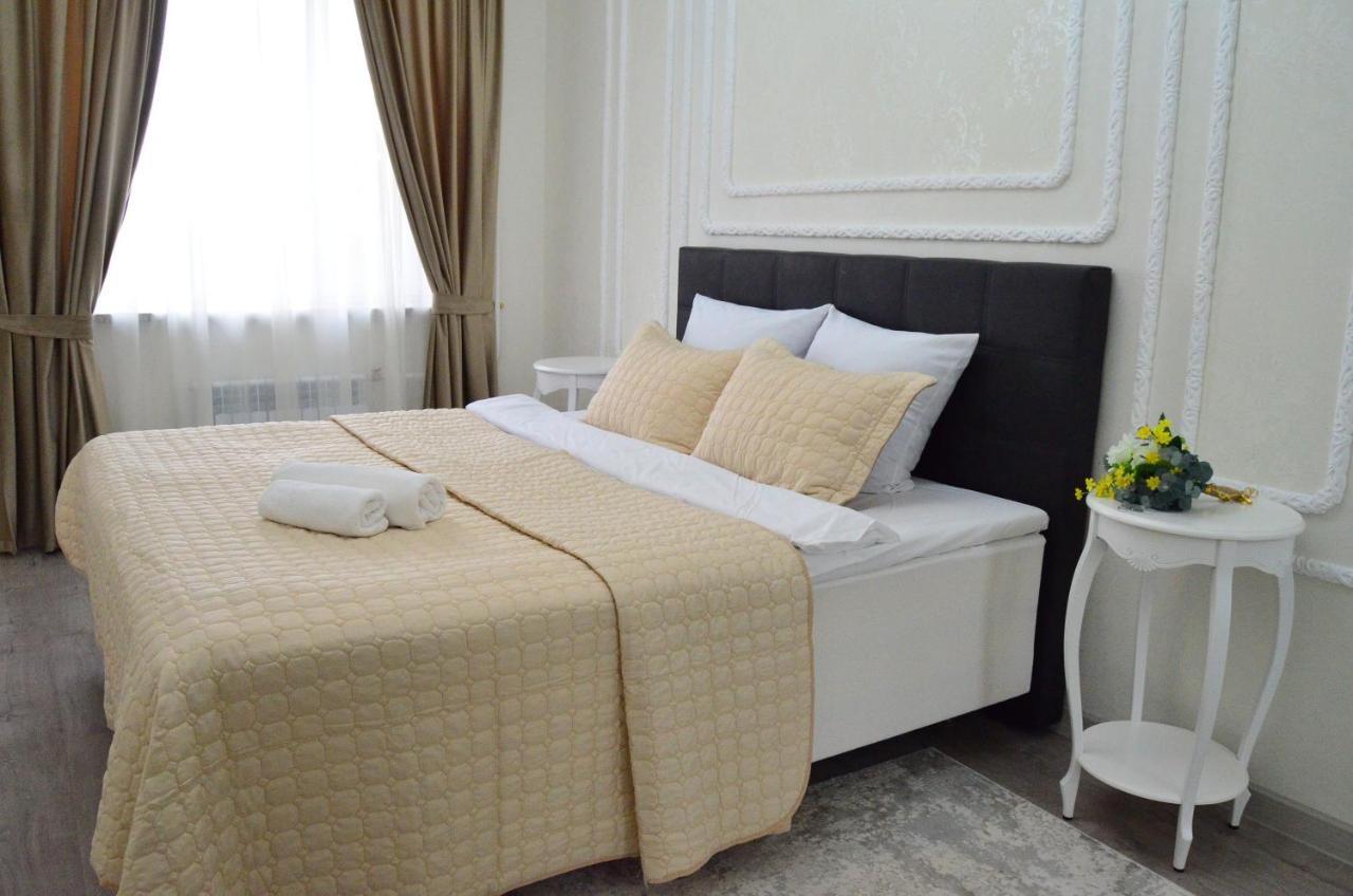 Golden Park Hotel Pavlodar Exterior photo